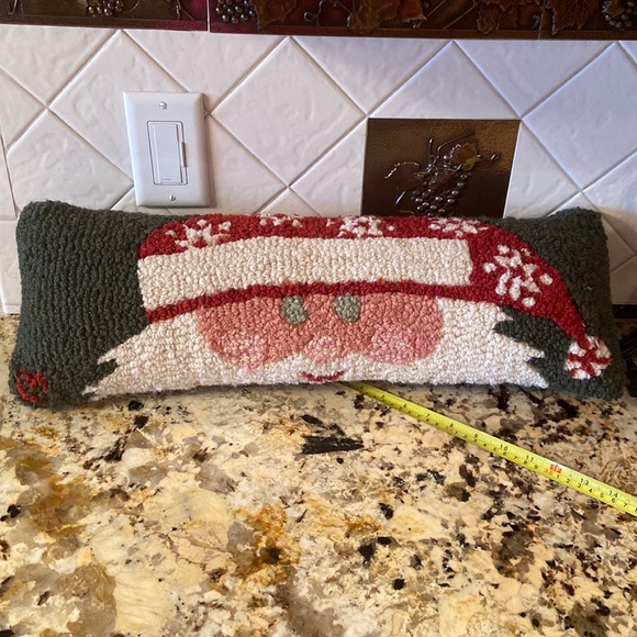 Chandler 4 Corners Accents Rare Chandler 4 Corners Laura Megroz